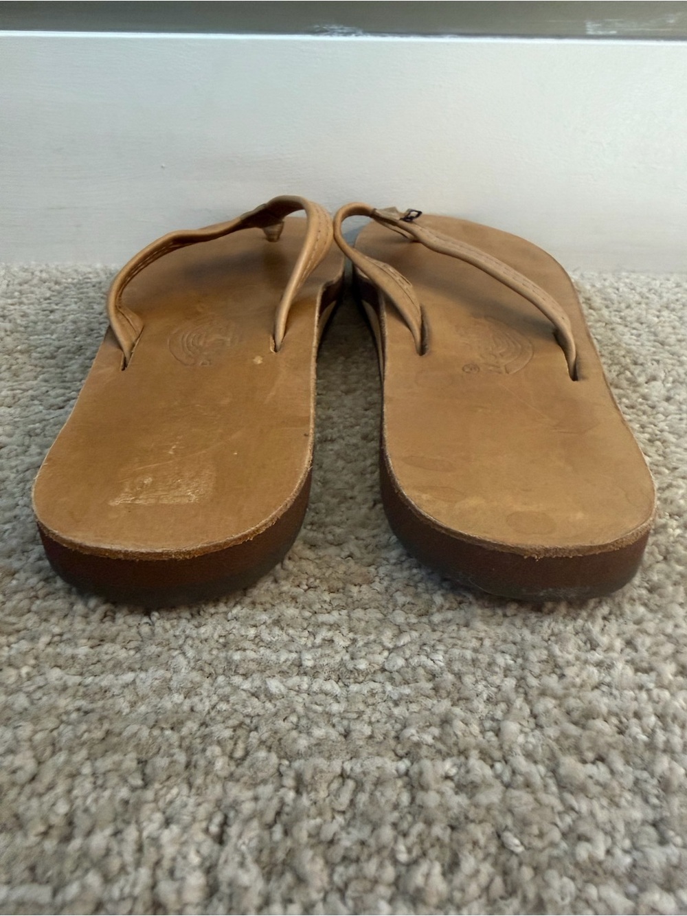 Rainbow Sandals Men’s Leather Flip Flops Tan Brown 10.5” Length - Picture 3 of 7